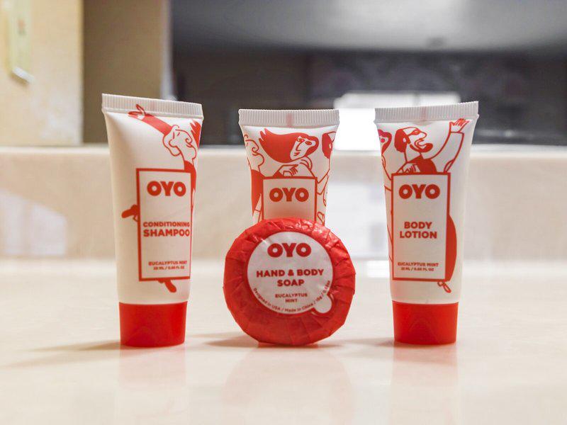 38562AC2C356EB3142E8CB618D9CA3C8