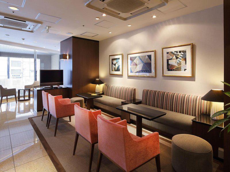 07905E0B0E96F953BAF22ED1FF70AAA4