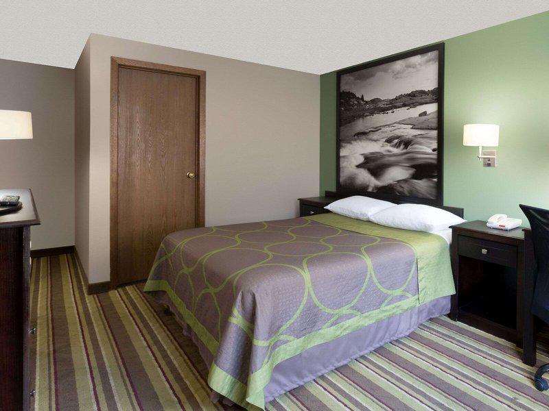 DF0CC94A7D37232F6E9724417F3BE381