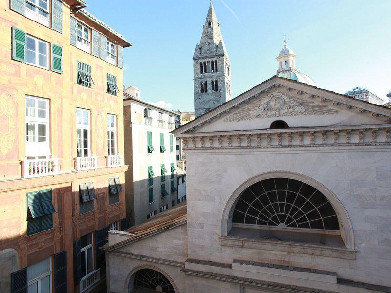 57AD5B583399E1147BE7F2967AF6A24B