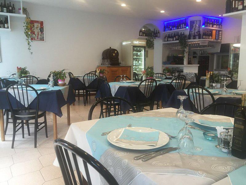 37DD497112733AB2E959F0970EE57A27