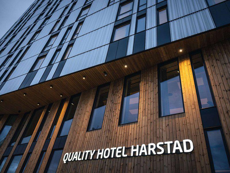 E036ADF69C4AF0DD3DD85C578DDF0304