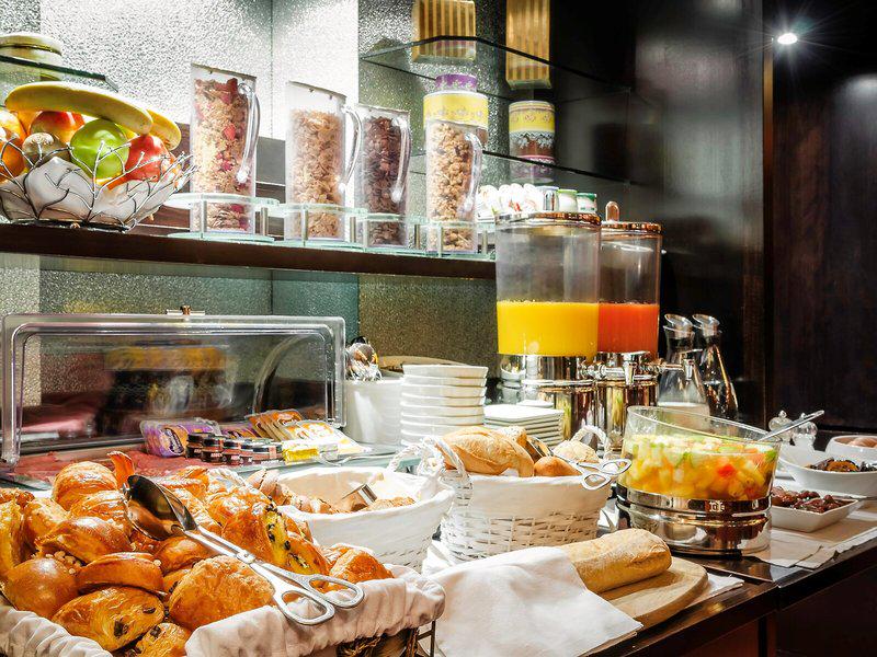 B22BEF5E9C08D2BE6630FCD9F18226BB