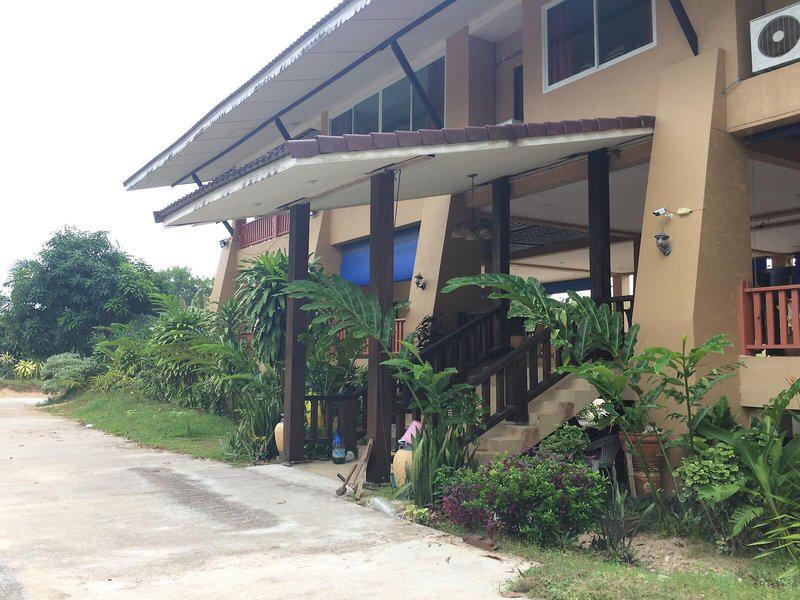 6B39CF0B2A029ED646A55C1F562DBBB5