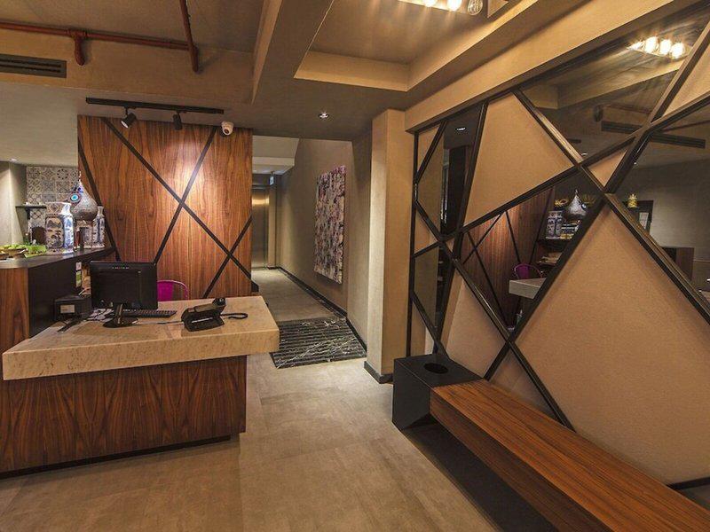 FED4FFAA450497ECB90C8BD6BFD94F6B