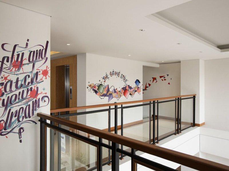 8889663DFD4C3C746D394F8078888968