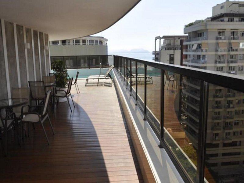 A4CE63F3DBECEA0FF07869C217385789