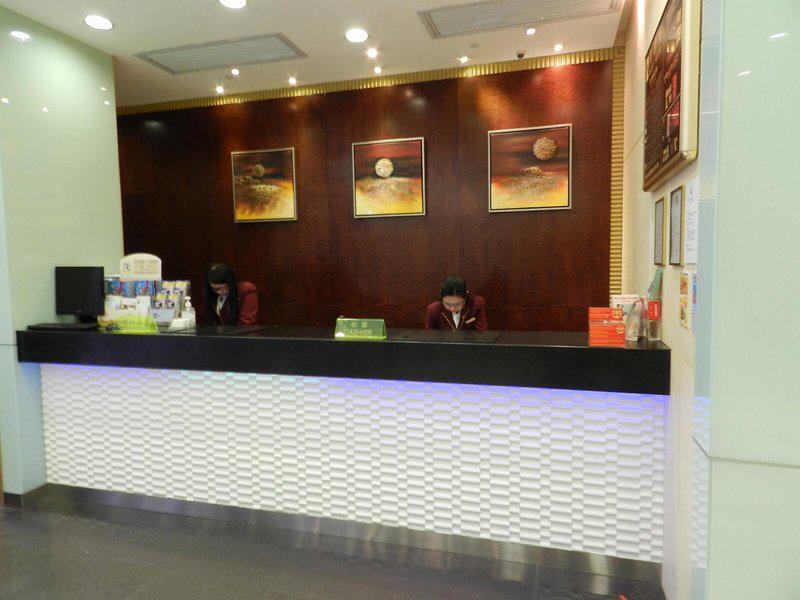 CADF8734C17DFDF53B6A277EEFE6FD32