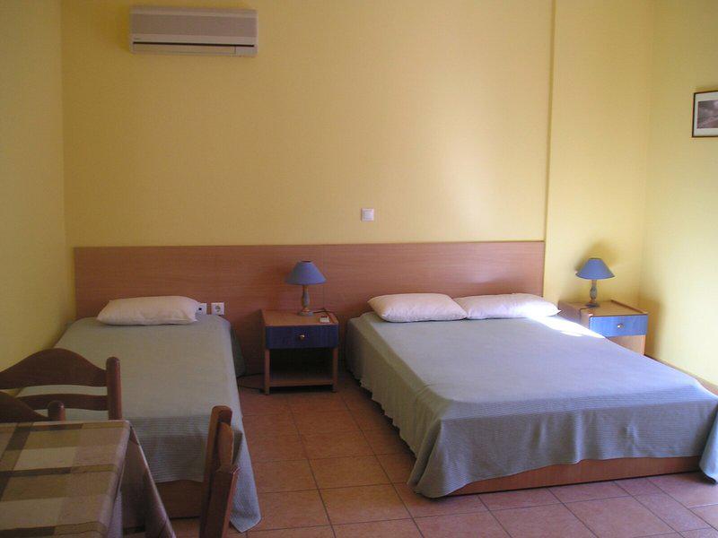 4FDBD6B12A3C2DB0810E5A7095966B87