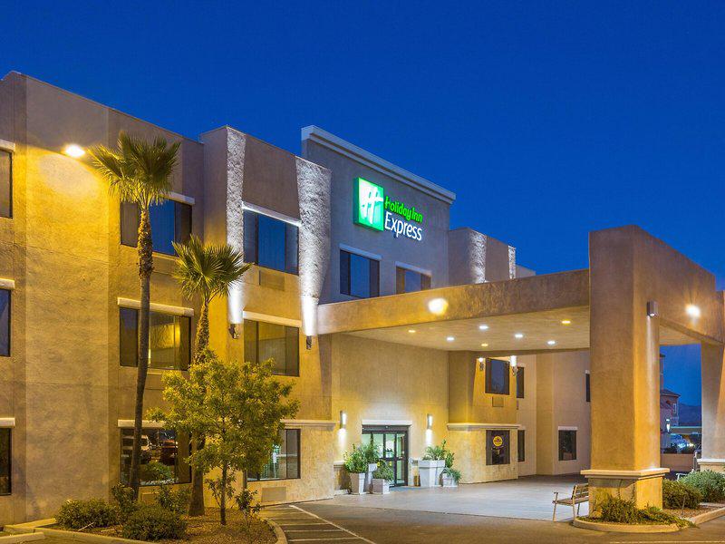 0B28B86C188499773CFB1F803CC35E23