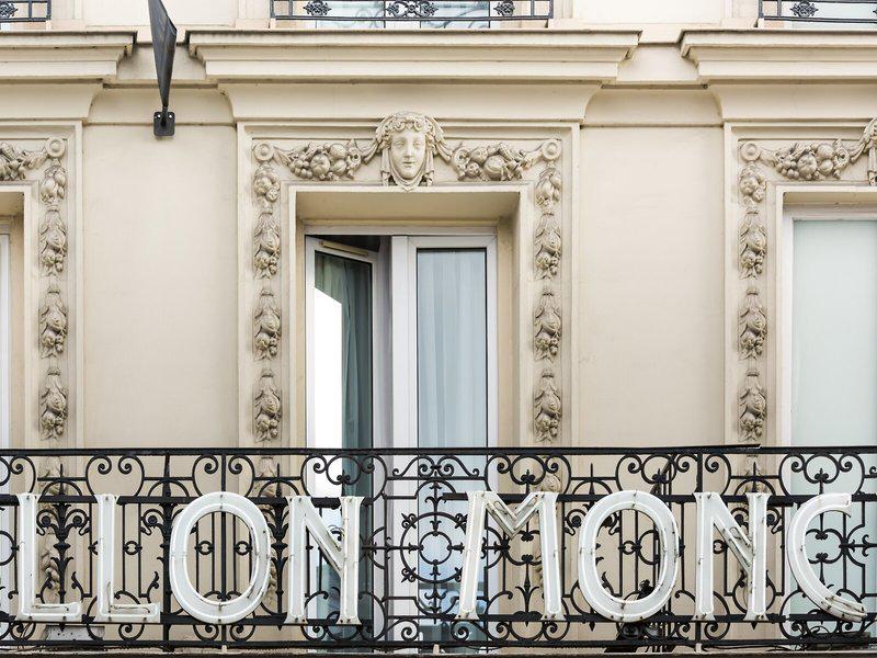 8651F57FA2F5F03043484B36E2D8598D