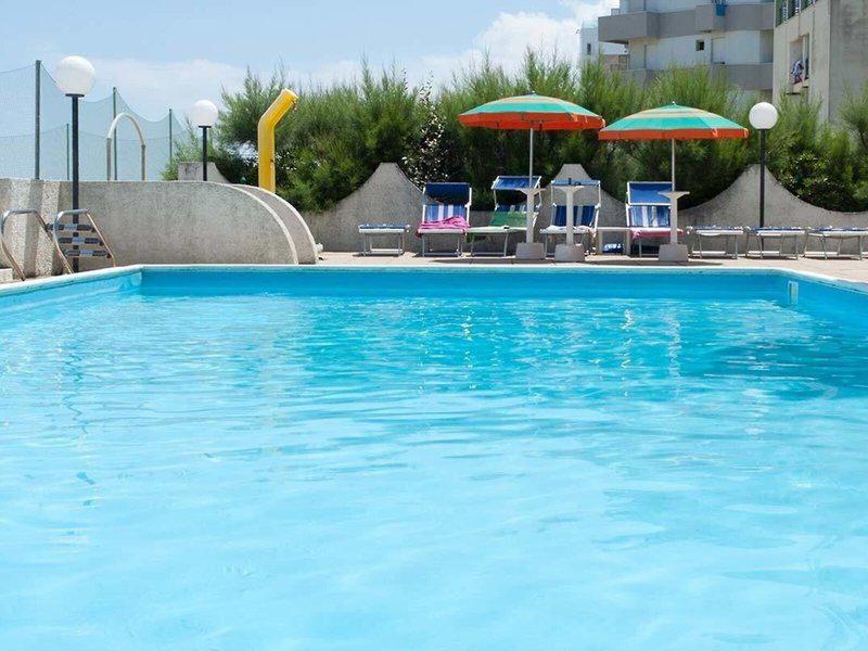 C4C679635C42C9B7D6675850702AF8C9