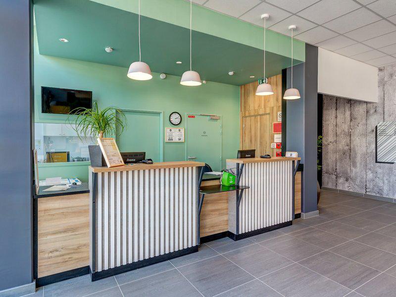 E7098215E2ECFF0B6F2B82F29A43BCF4