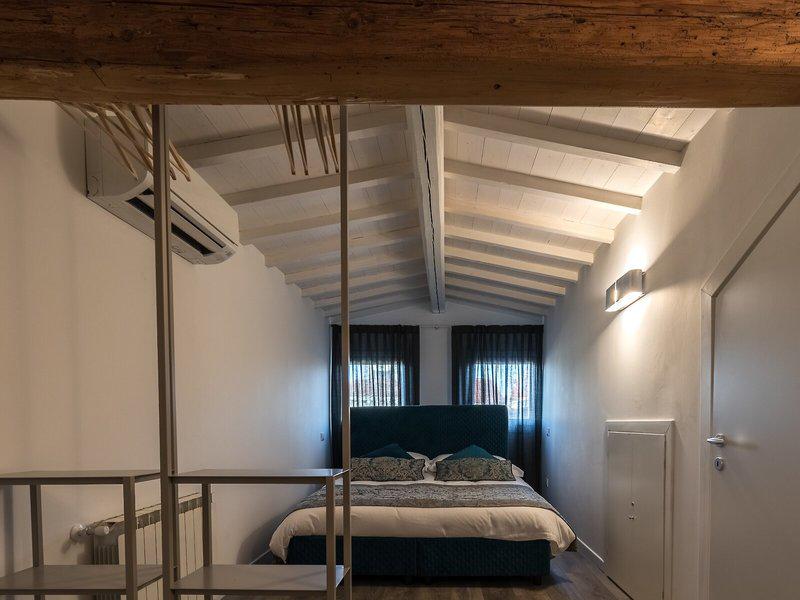 4B4DED939EB00BCDDD36F8222015DDA5