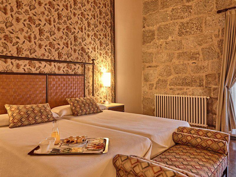 77B2311E669ABB38E35A8E843D352B73