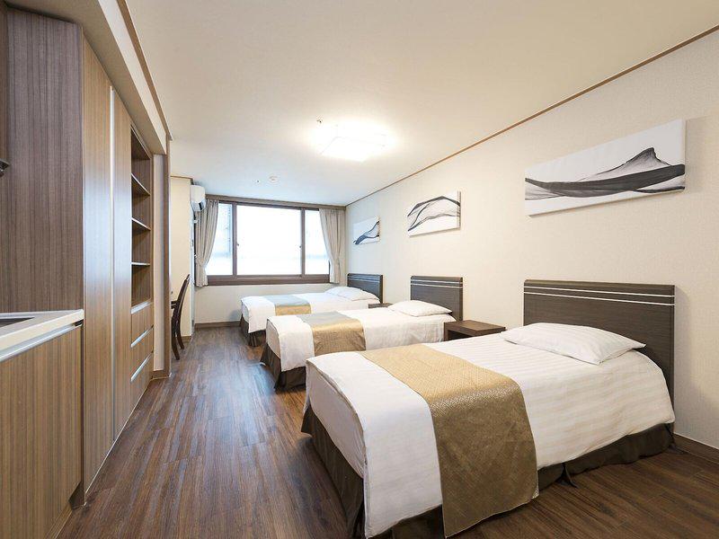 B06B1832C84690E0B8BB62A7E75760A2