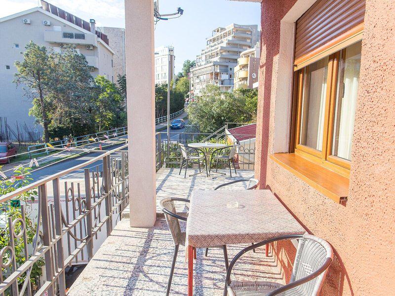 76FE41658BC39C99615041E4A9C0163A