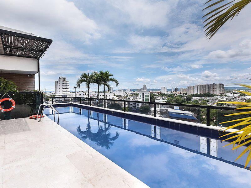 408545C0C468FE513C9C5D6B5C8943BE