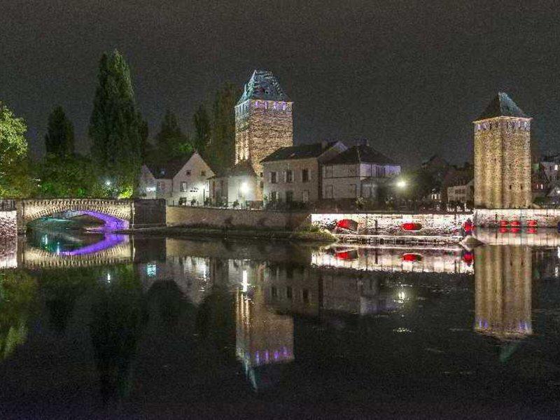 C08CAE5C2BC19484D98C9AFFDF68D536