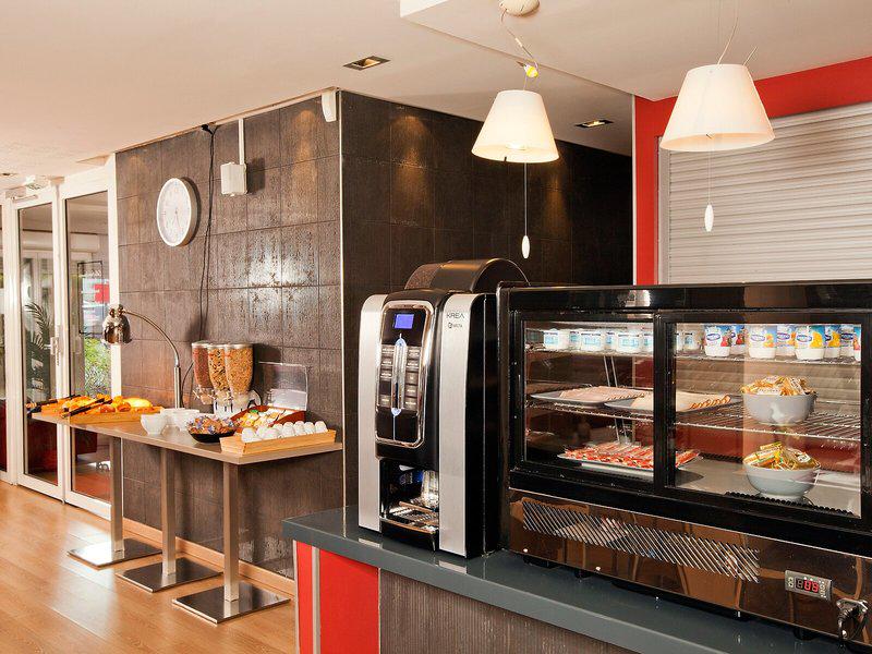 F7E848F6B1A6D57792D1560260EEEE96