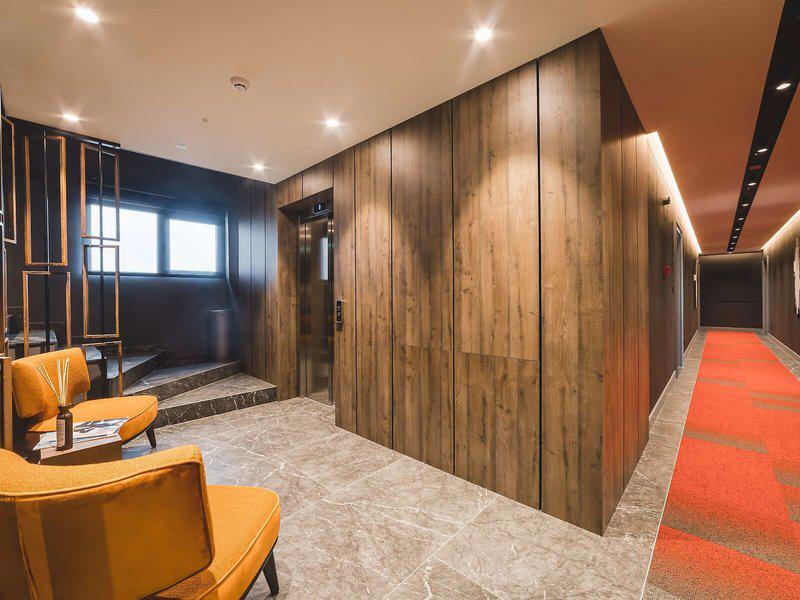 C11057E80165B5EE7111BF19B07FF5E0