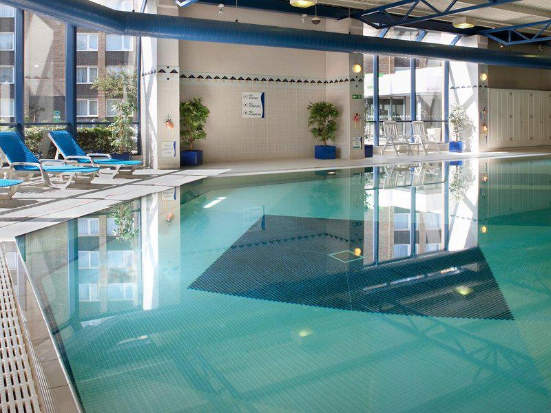 84C09E8FA537A7B5F3B86259C0437F1E