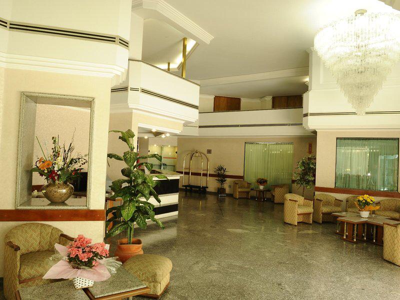 E2CDB71F38922DFEC01351E93B547C5E