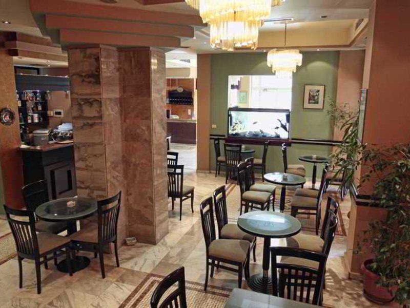 B63E309499CE6E548FDEDB6AC202872E