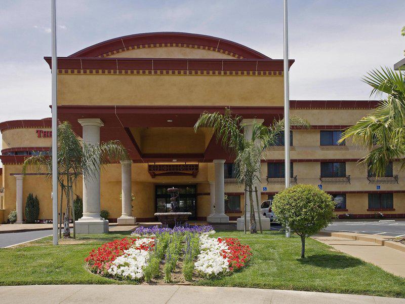 38CA8267D1387C92EF8EBE69C3710D41