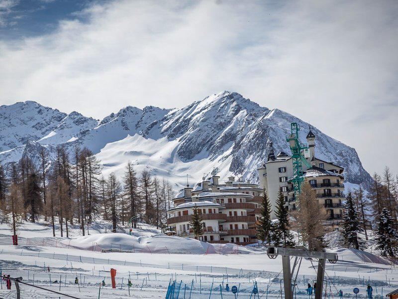 692B3B8A6DBB2D9A153B3E9EA329BA9F