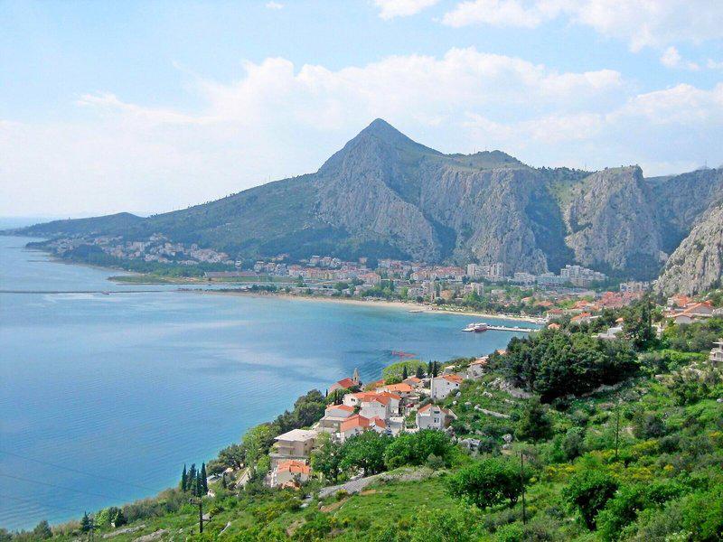 0A3A2498E4468E404DFF91DC6FFC5232