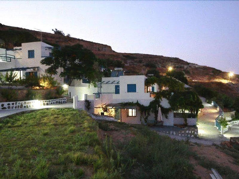 F4AA1B5113E289E2B788E88F6EBBC7E3