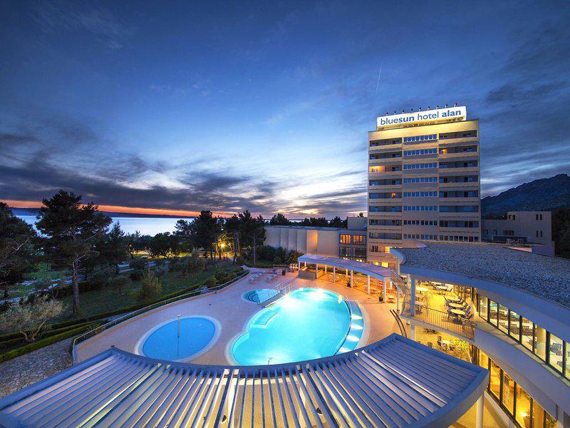 E725DE942E427F7404CEED850FE65DA1