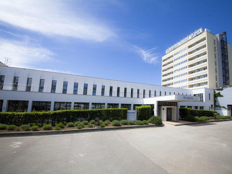 F2965033EE2D0DE2EF2A77E6F6342209