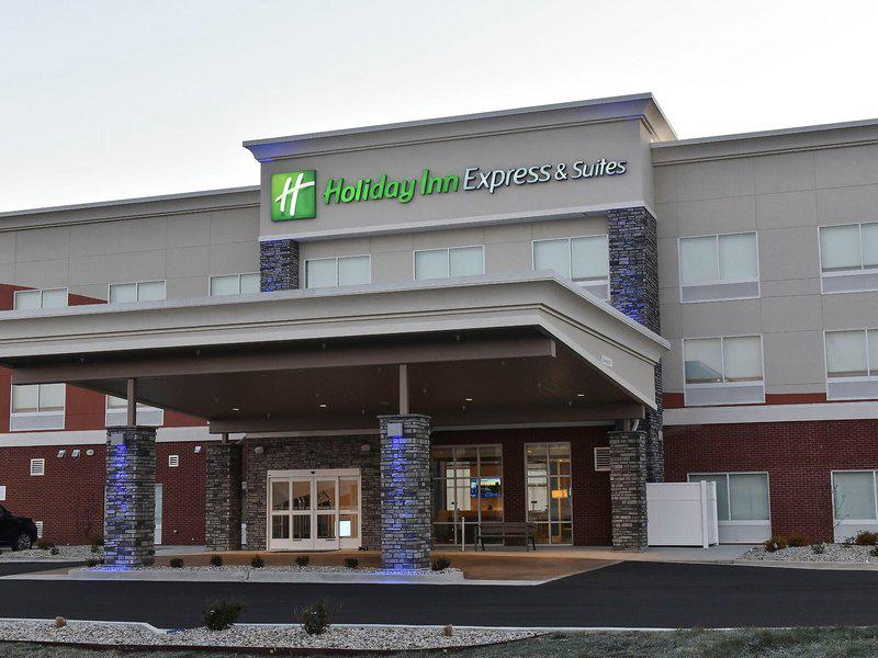 F93E03D80493A6392E48341E5649A758