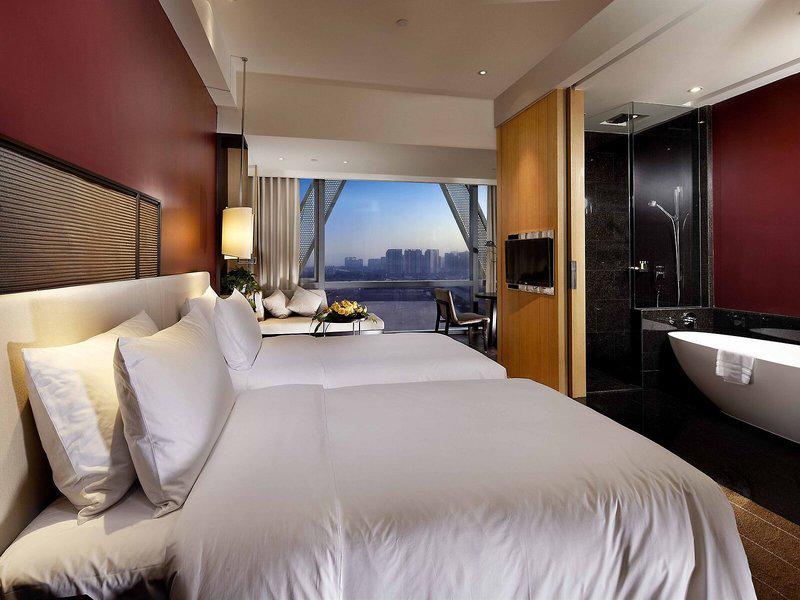 ACAB7585D5B2391DBE8D62FF1378C49D