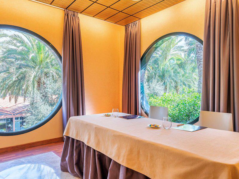 E5C2C1E7B4AC7353A895BBA737B5E698