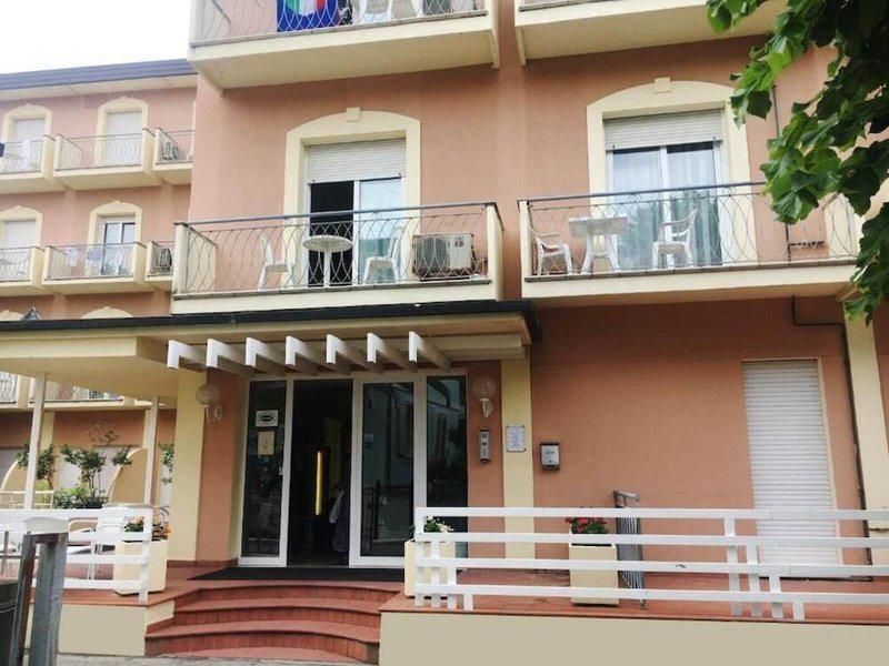 43B5CF57C73397BC87BDE52F4571349B