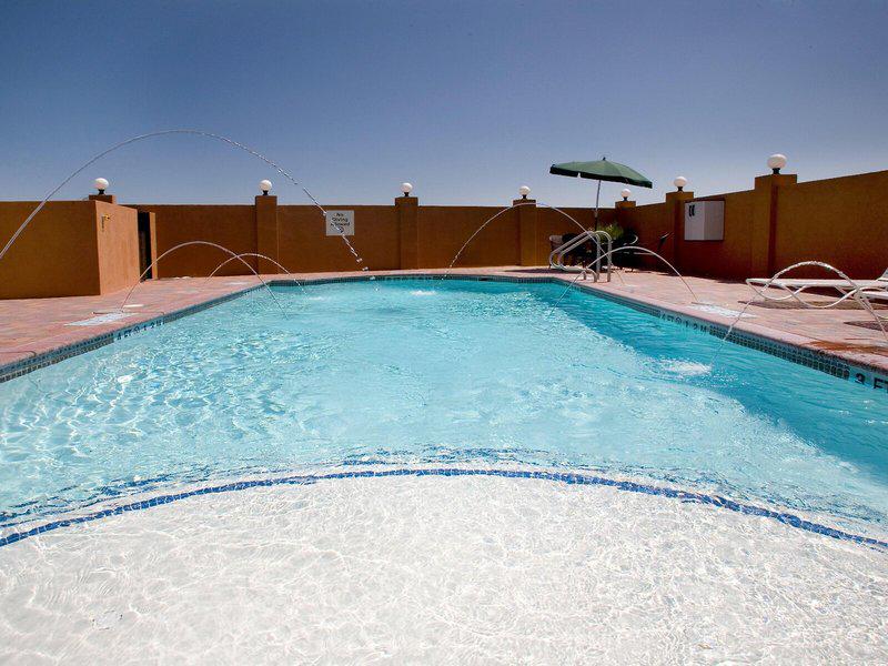 E761F6034F90BB9BD1AEAAC34D6765A0