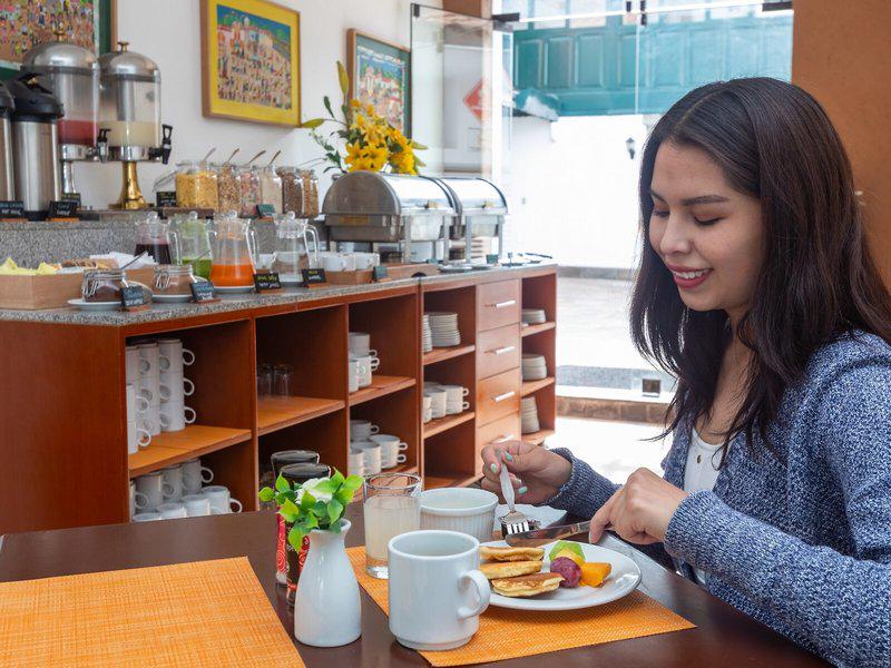 23539DB2D7C6155E54AD0F230B9EBAF4