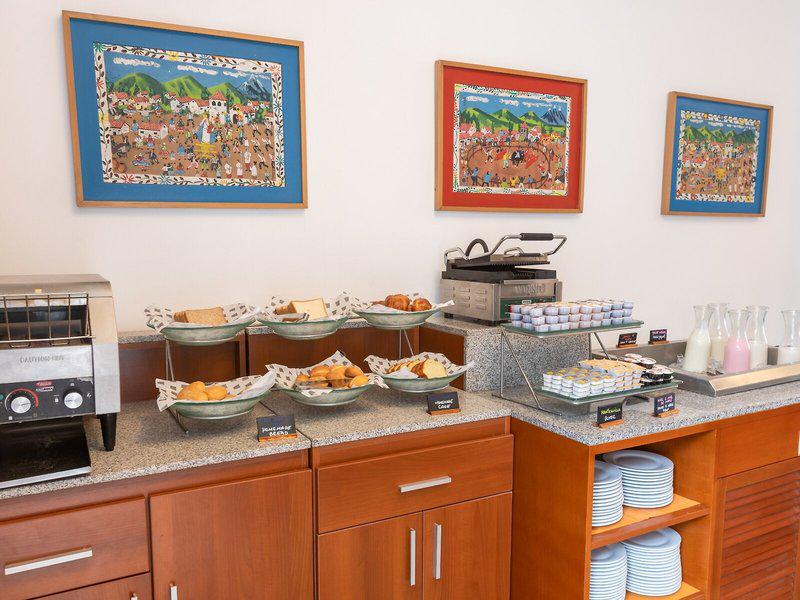 1ED1A269120B5CF70113289842D0F43F