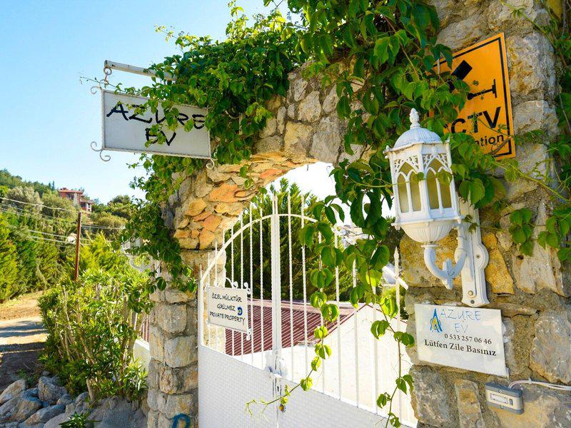 78B324F18E9A516E9B11B4AF0A4C5858