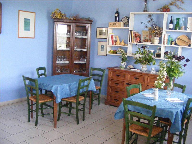 351A8962417BE247D82E7A978972F43F