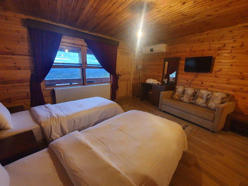 91210F8BEE8BFF8FDE2D7A644A194CA0