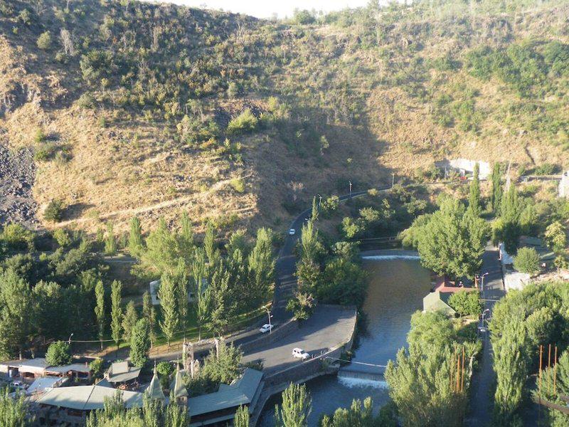 1EBC2C3EEE350C6284D2C52CDBB6C604