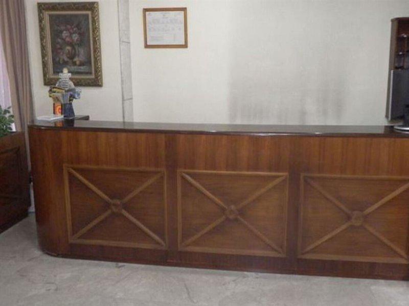 68A091F092E5FFD7D4D2BD873B90B850