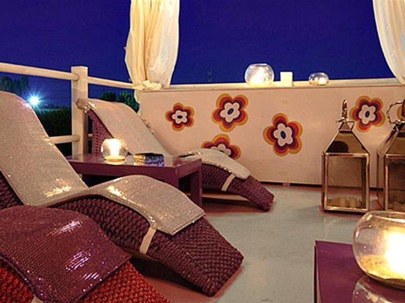 0B211DD7144C53AB784B402E98312EF7