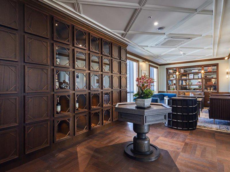 C651285859F72E2E0A984FABADB2A7C7