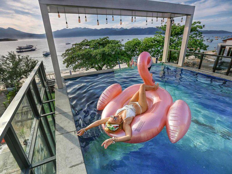 594F4988AA1881A22AC1931FD36C3E4E