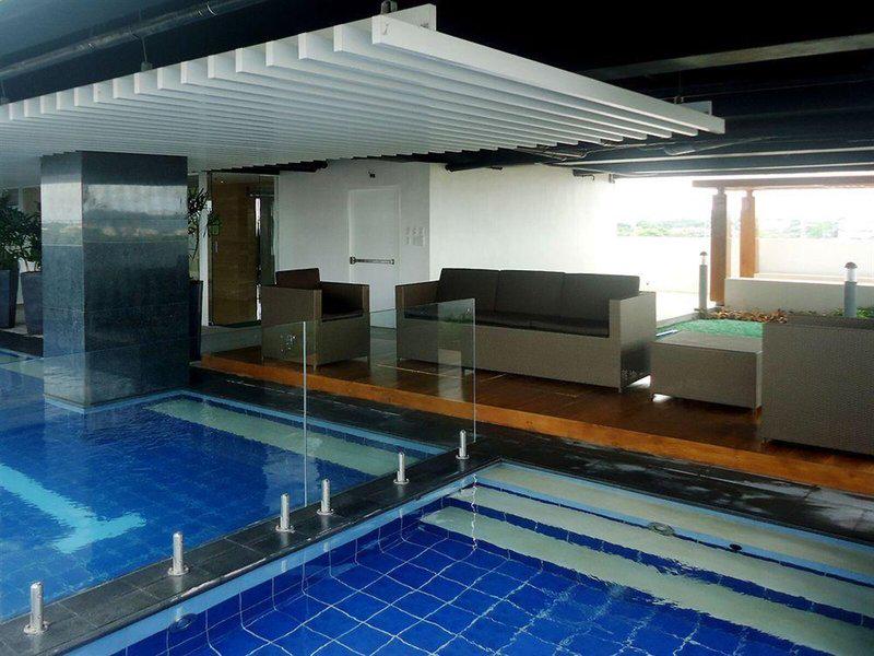 610BBA3E1E695B4F7A8CC788D5CFBD17